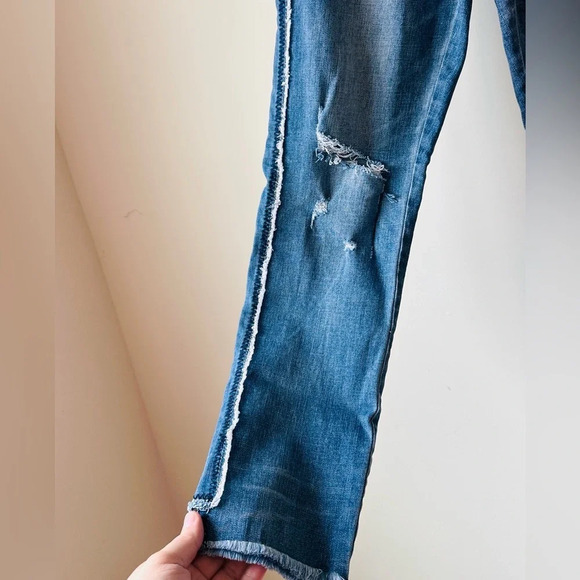 Dear John Denim Skinny Jeans with Raw Hem and Trim - Size 25 - Picture 4 of 15